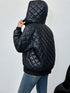 Große schwarze Steppjacke für Damen – warme Jacke mit Kapuze